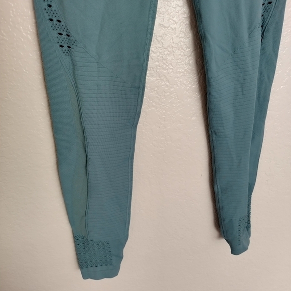 Gymshark energy seamless leggings blue green  sz M - Picture 3 of 7